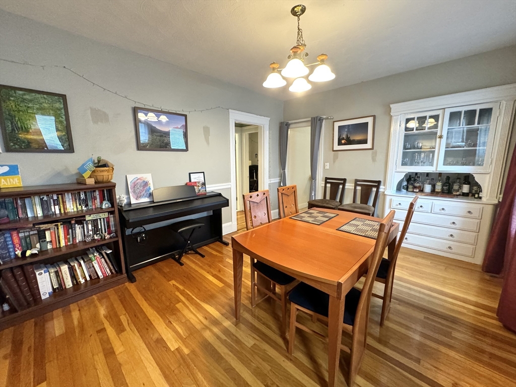 37 Keenan St # 1