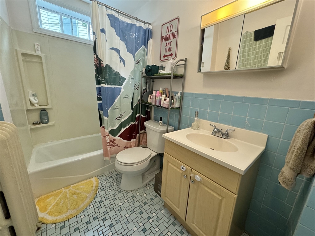 17 Melendy Ave # 1