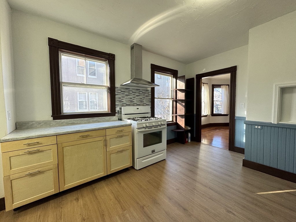 201 Brown St # 1