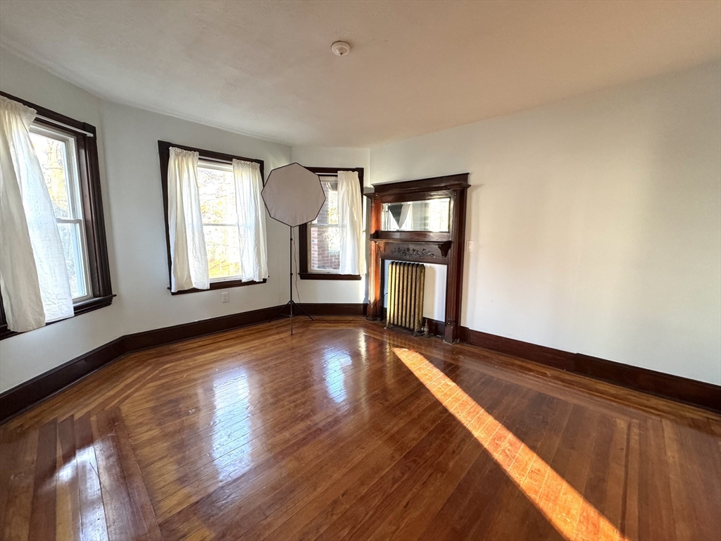 201 Brown St # 1