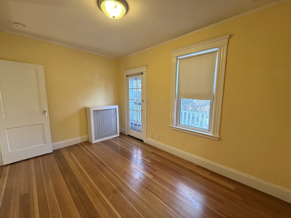 46 Vincent Ave # 2