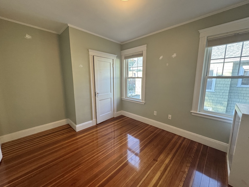 46 Vincent Ave # 2
