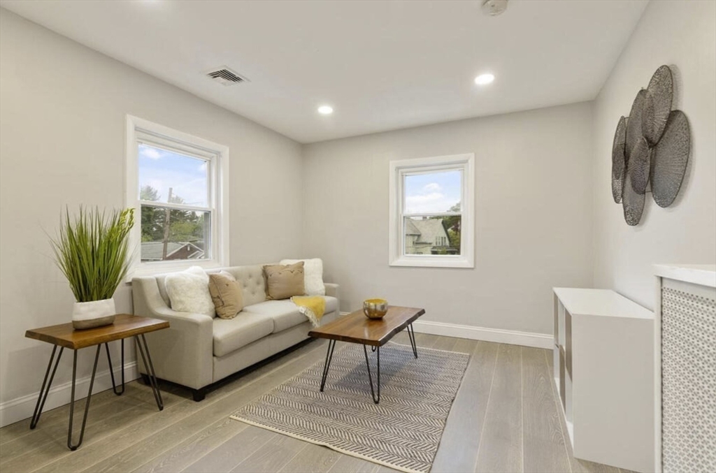 7 Cozy St # 2