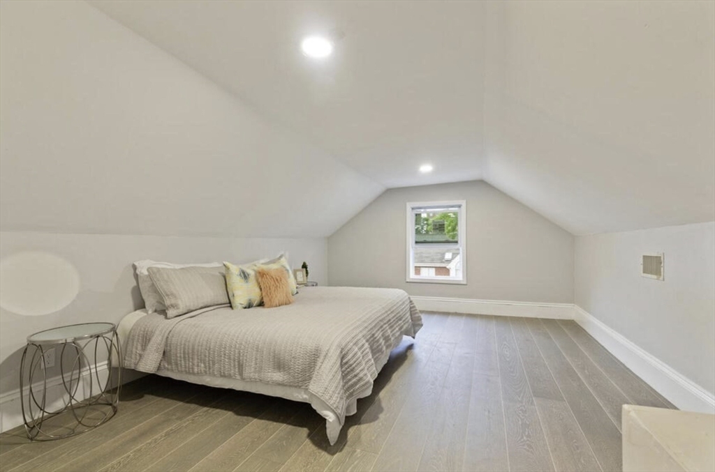 7 Cozy St # 2