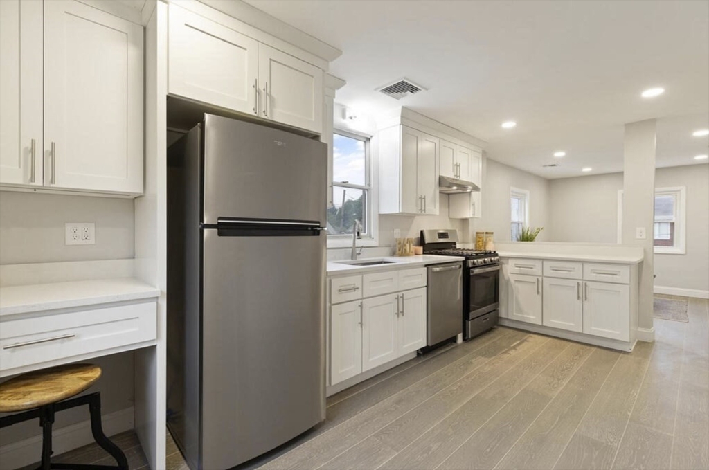 7 Cozy St # 2