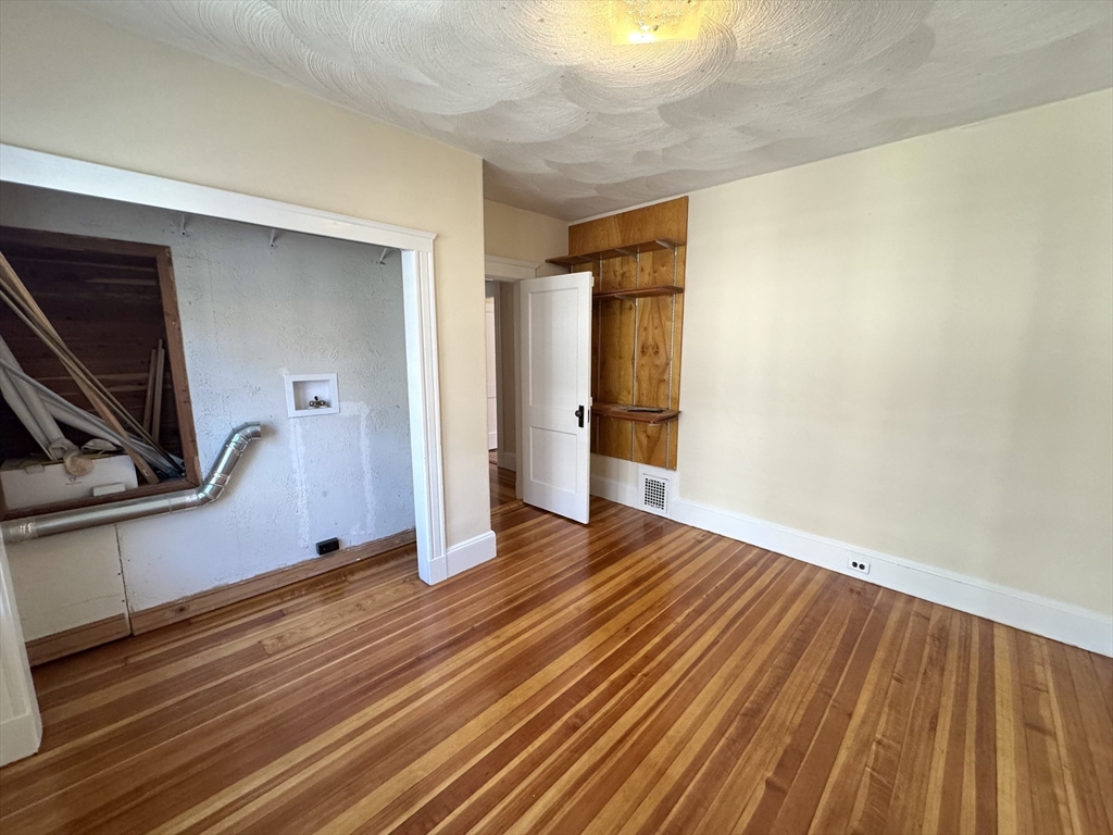 44 Peirce St # 2
