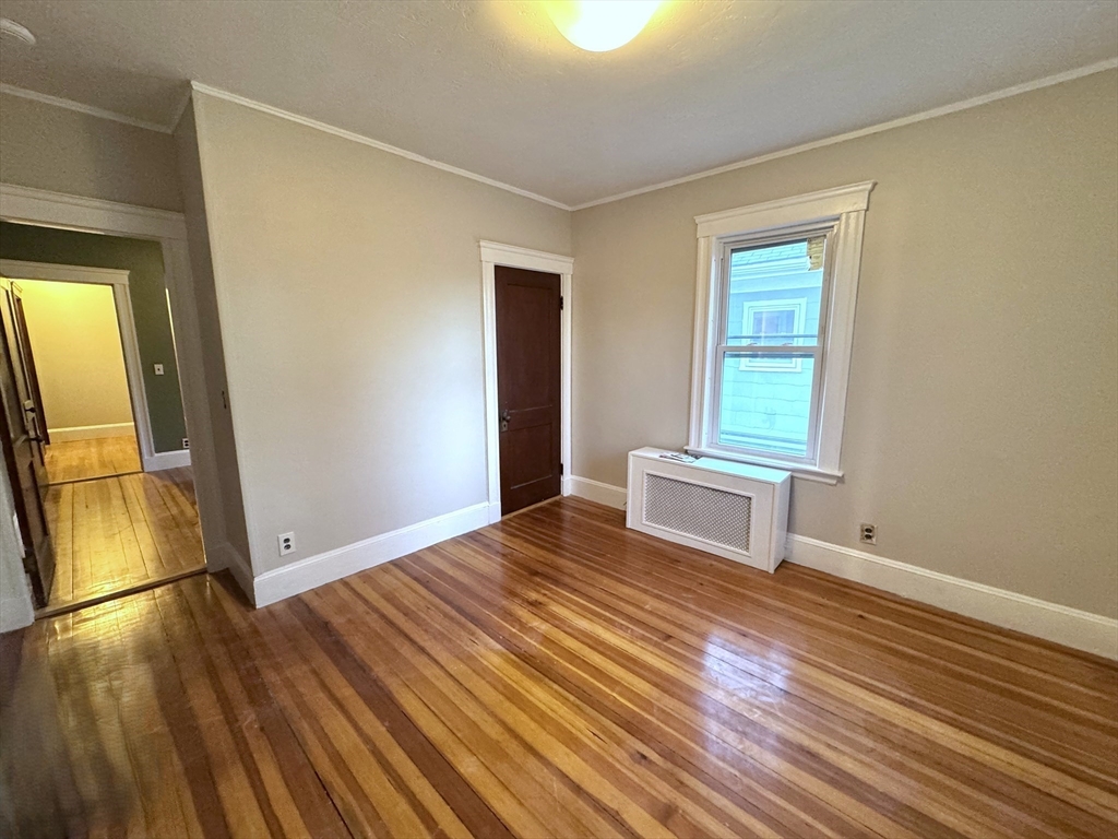 39 Irma Ave # 2