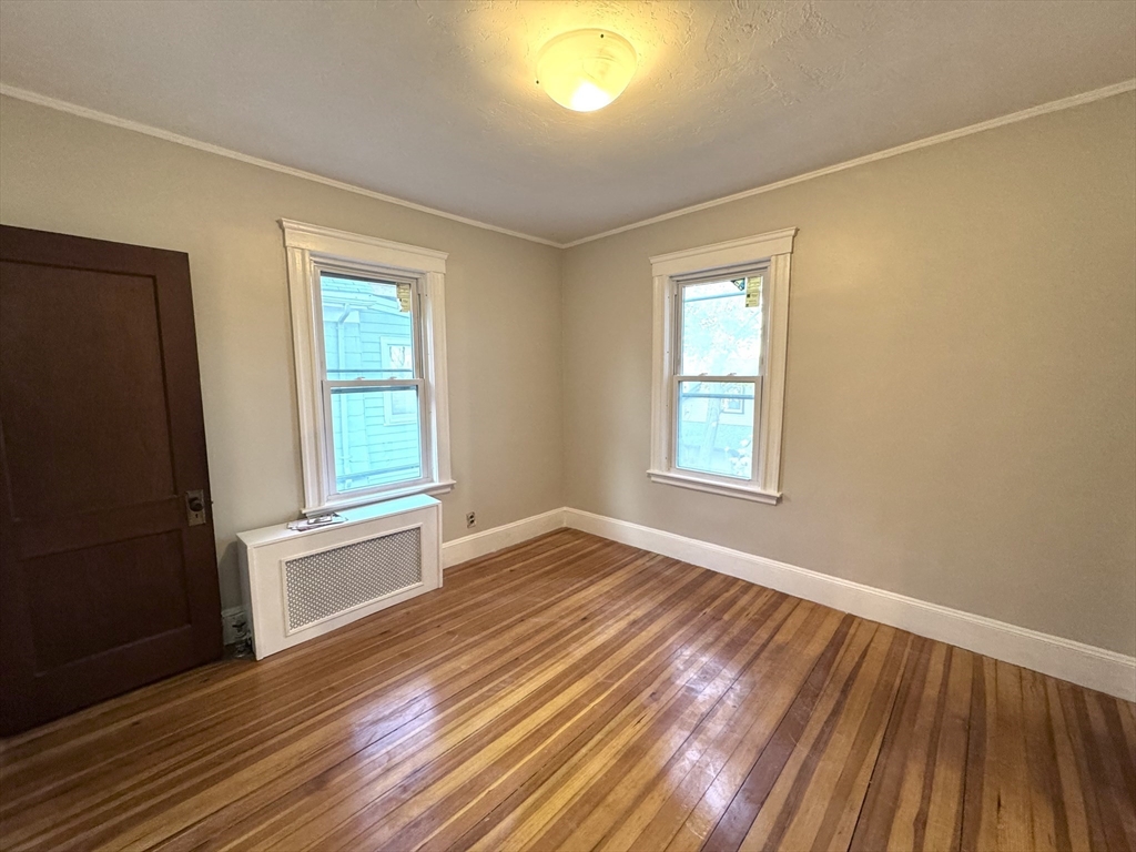 39 Irma Ave # 2