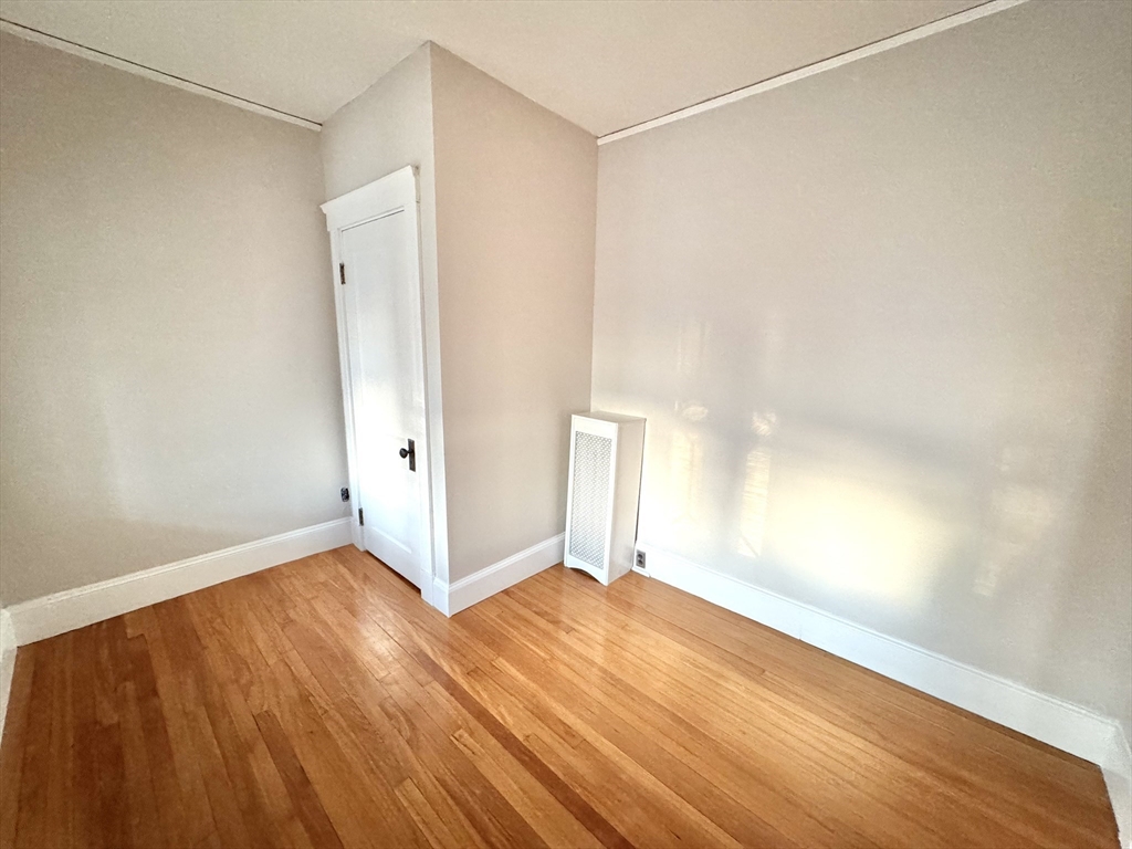 39 Irma Ave # 2