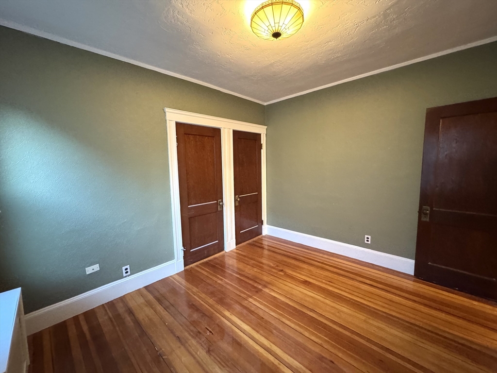 39 Irma Ave # 2