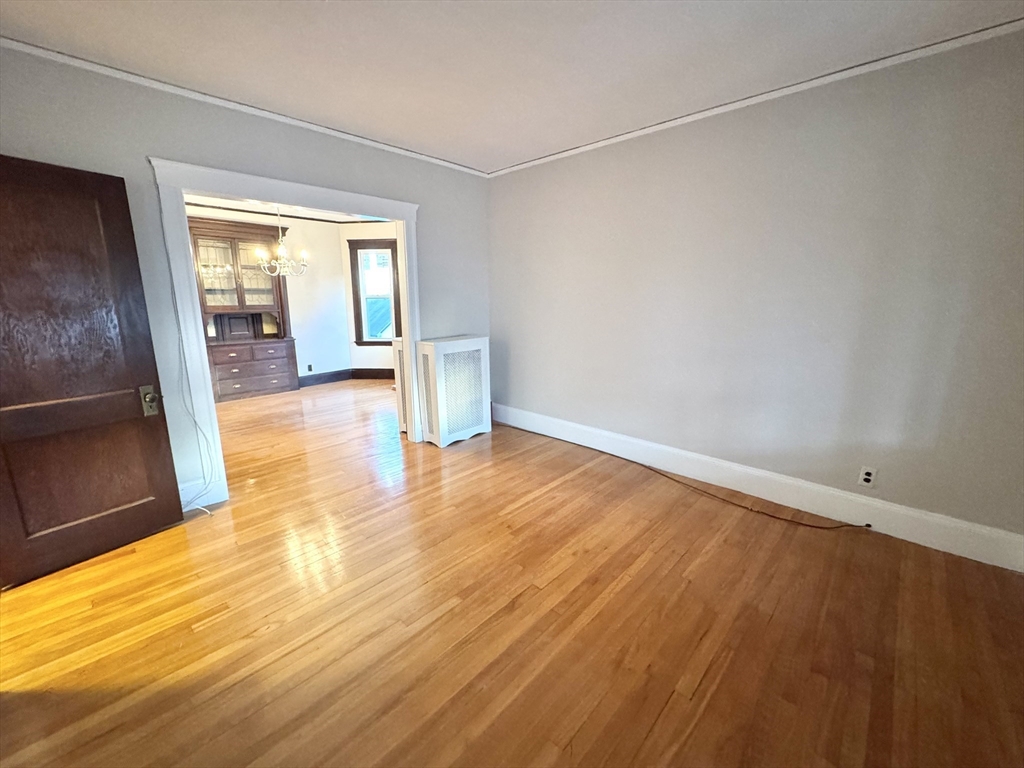 39 Irma Ave # 2