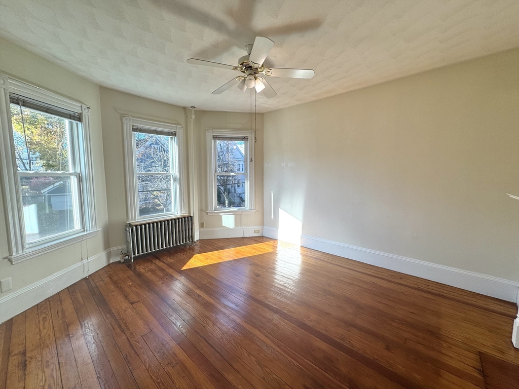 26 Melendy Ave # 2