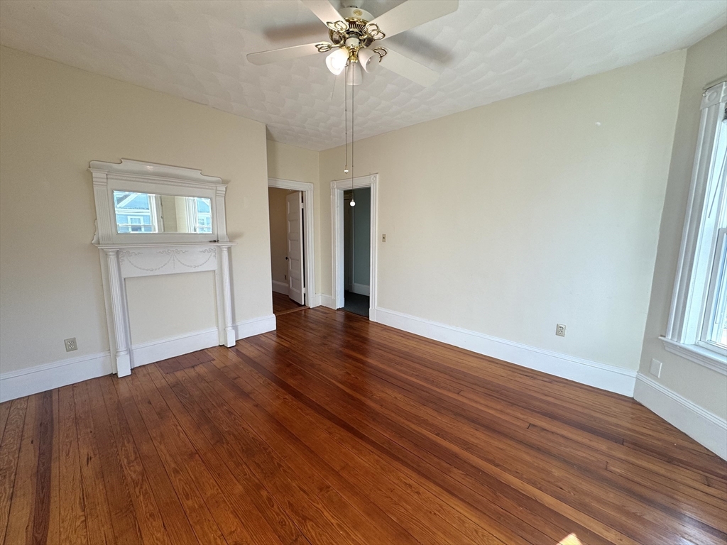 26 Melendy Ave # 2