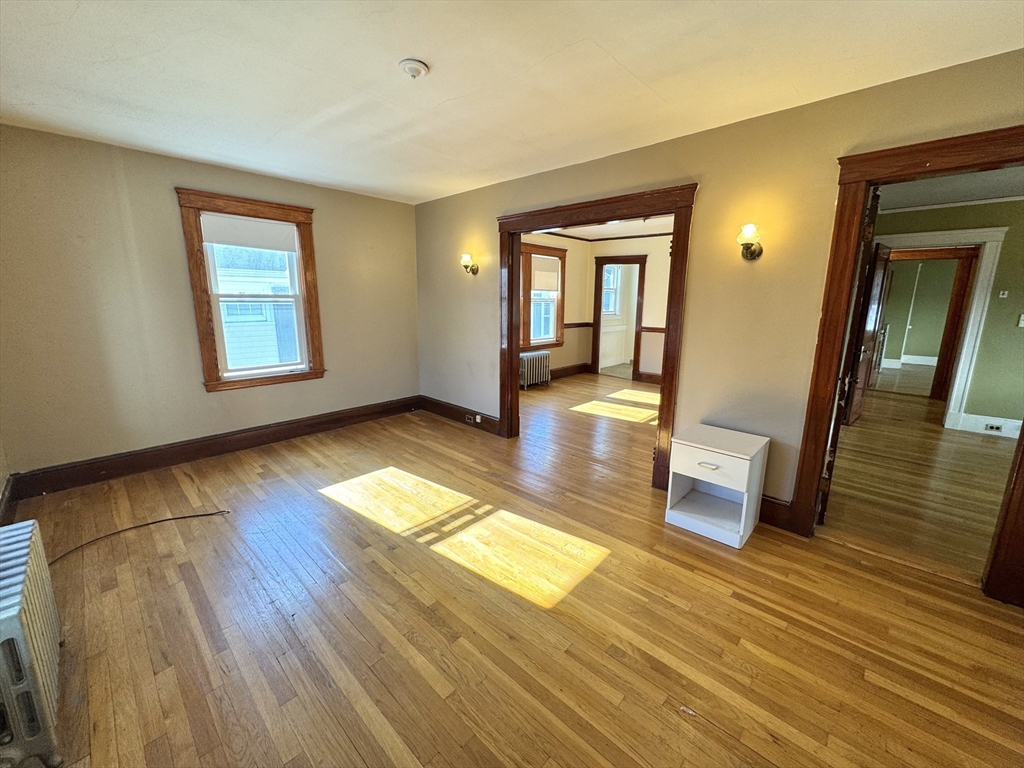 80 Edenfield Ave # 2