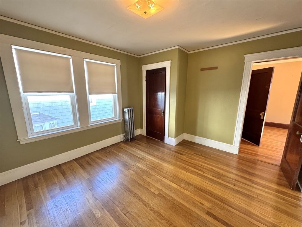80 Edenfield Ave # 2