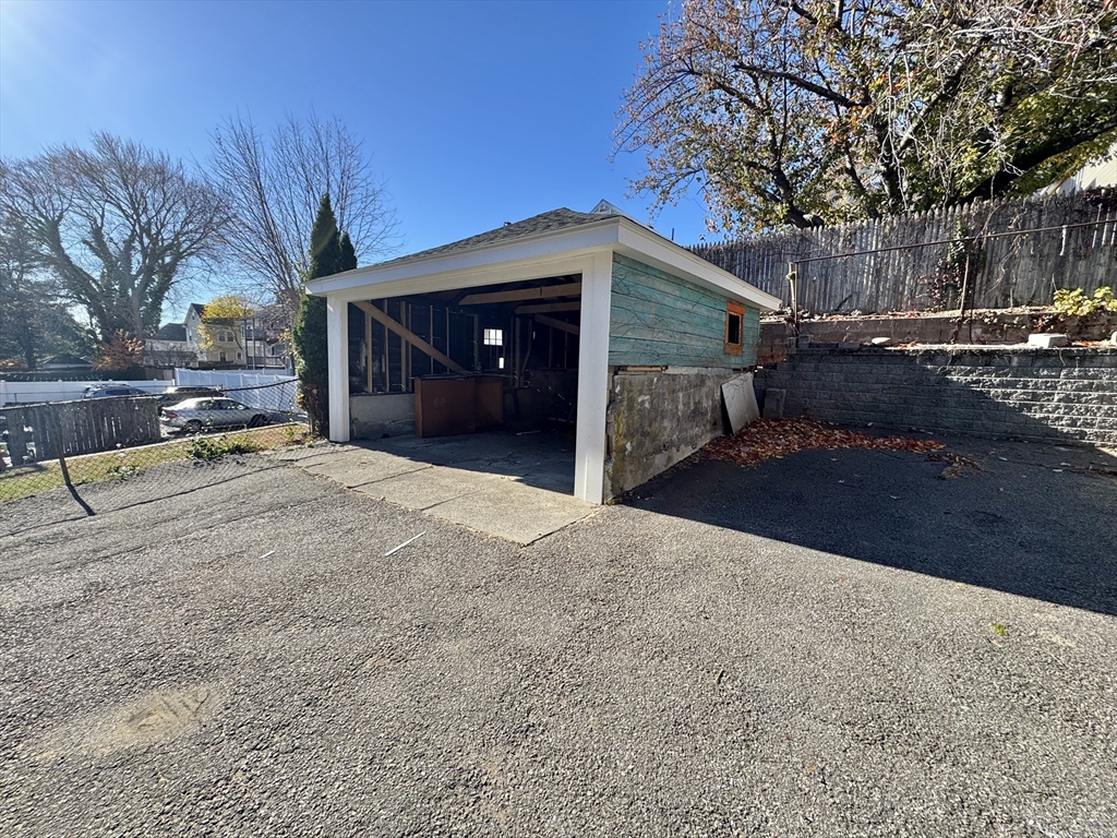 80 Edenfield Ave # 2