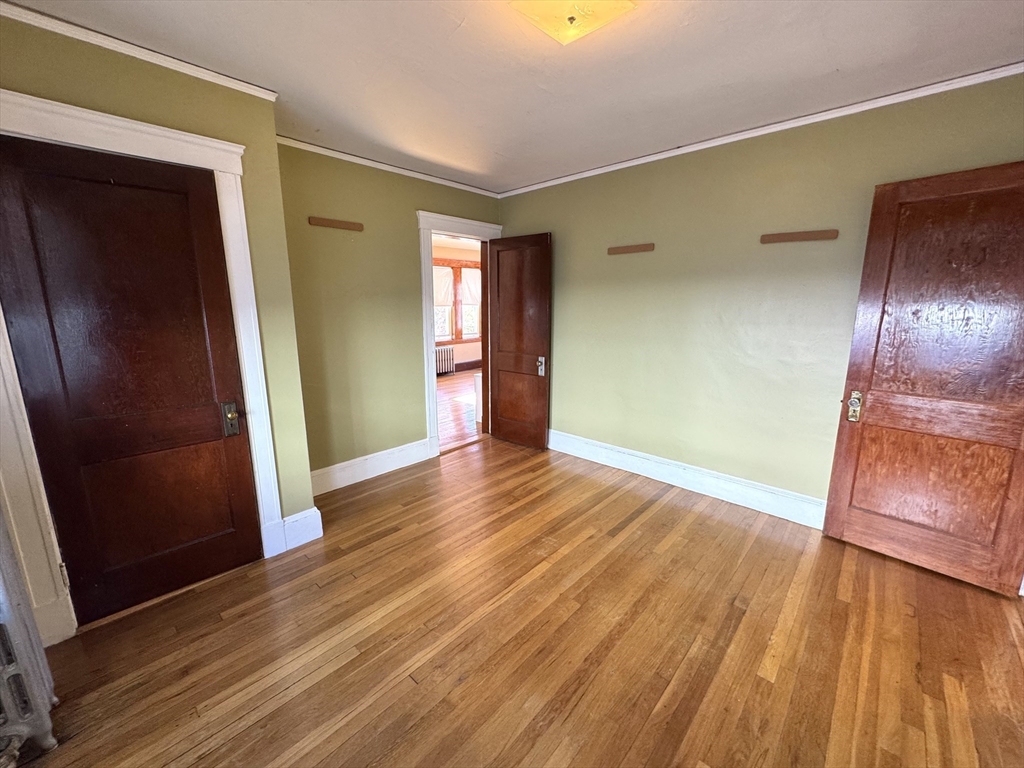 80 Edenfield Ave # 2