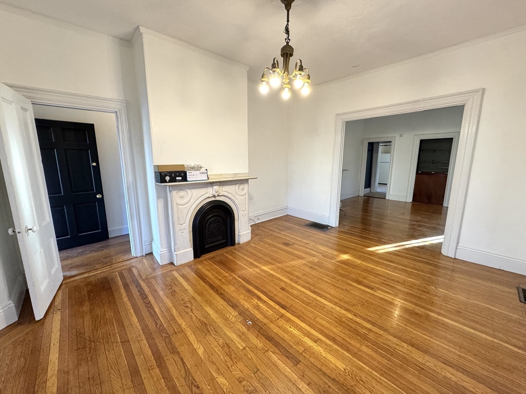 108 Boyd St # 1