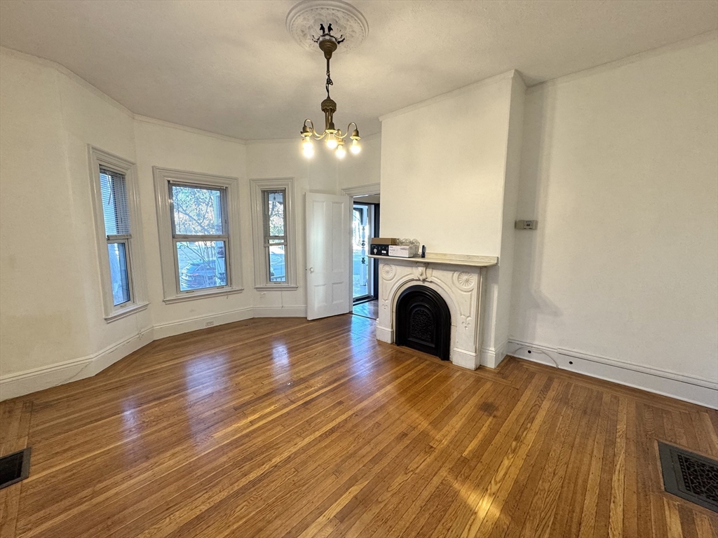 108 Boyd St # 1