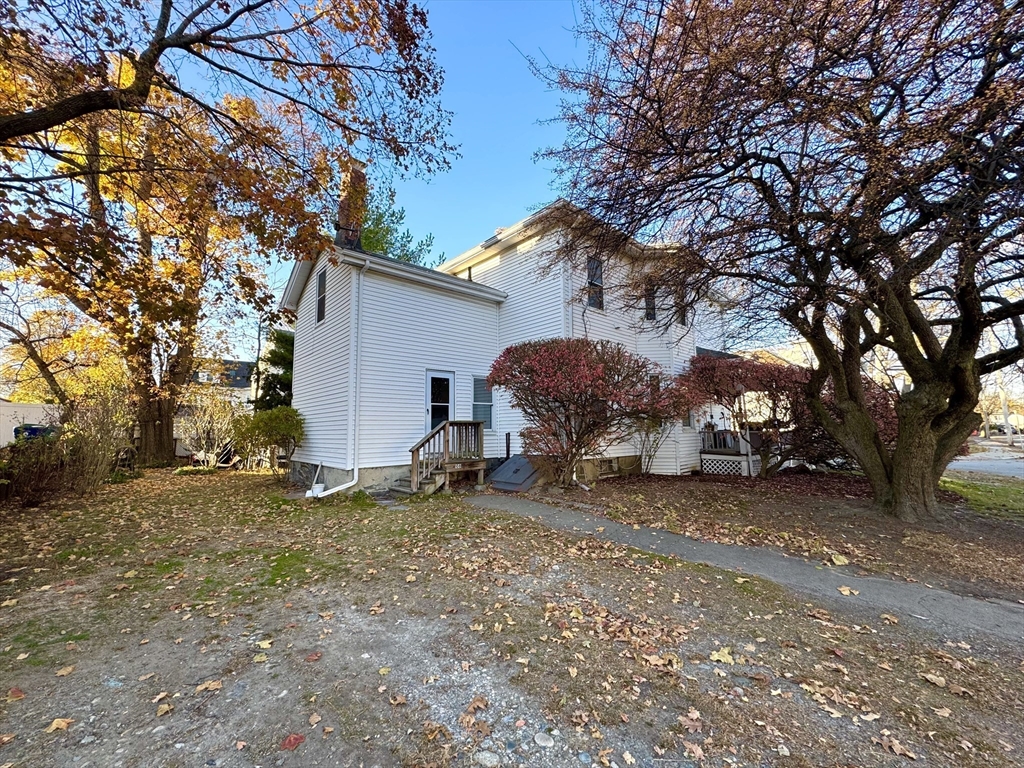 108 Boyd St # 1