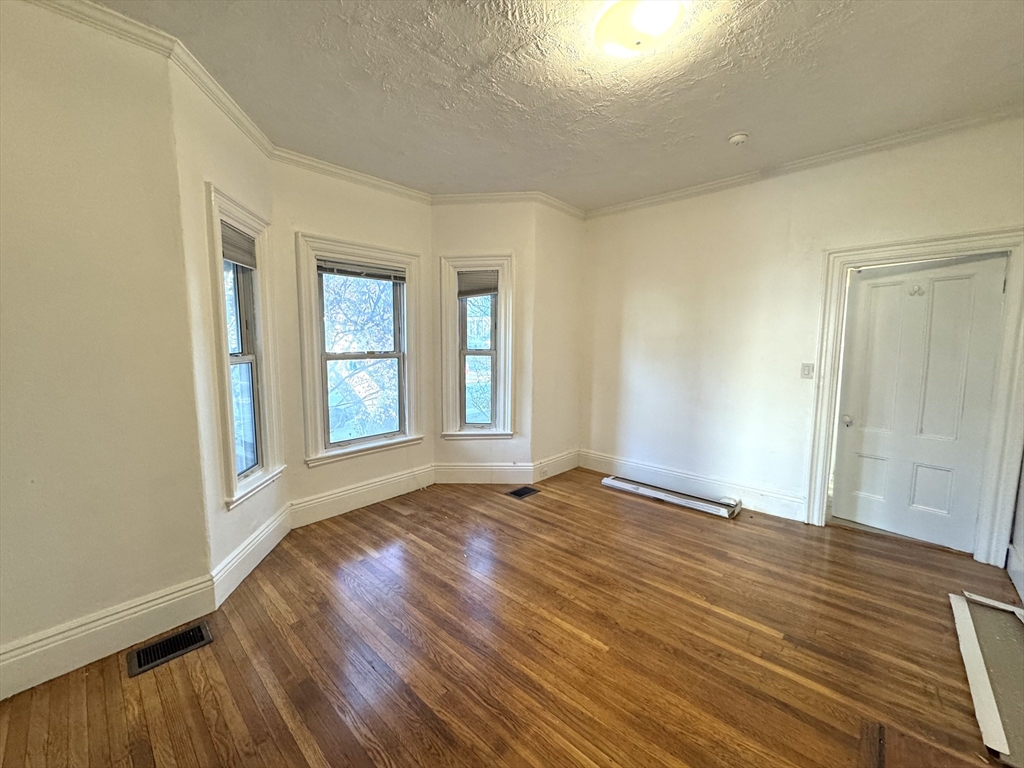 108 Boyd St # 1