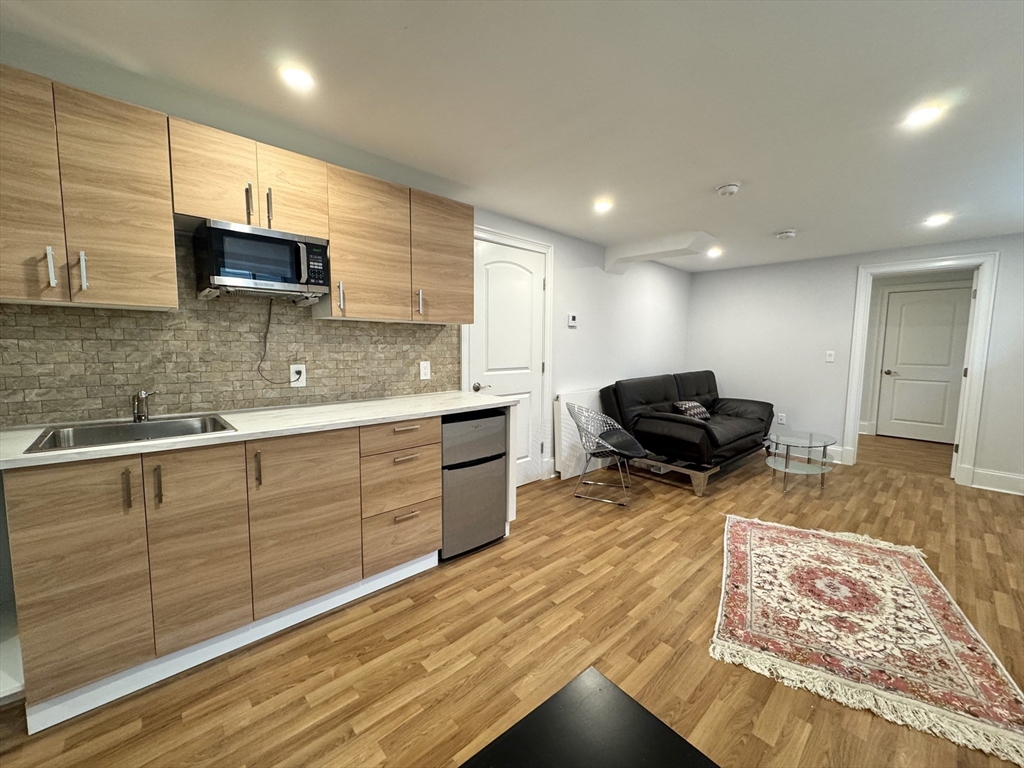 92 Fitchburg St # 1