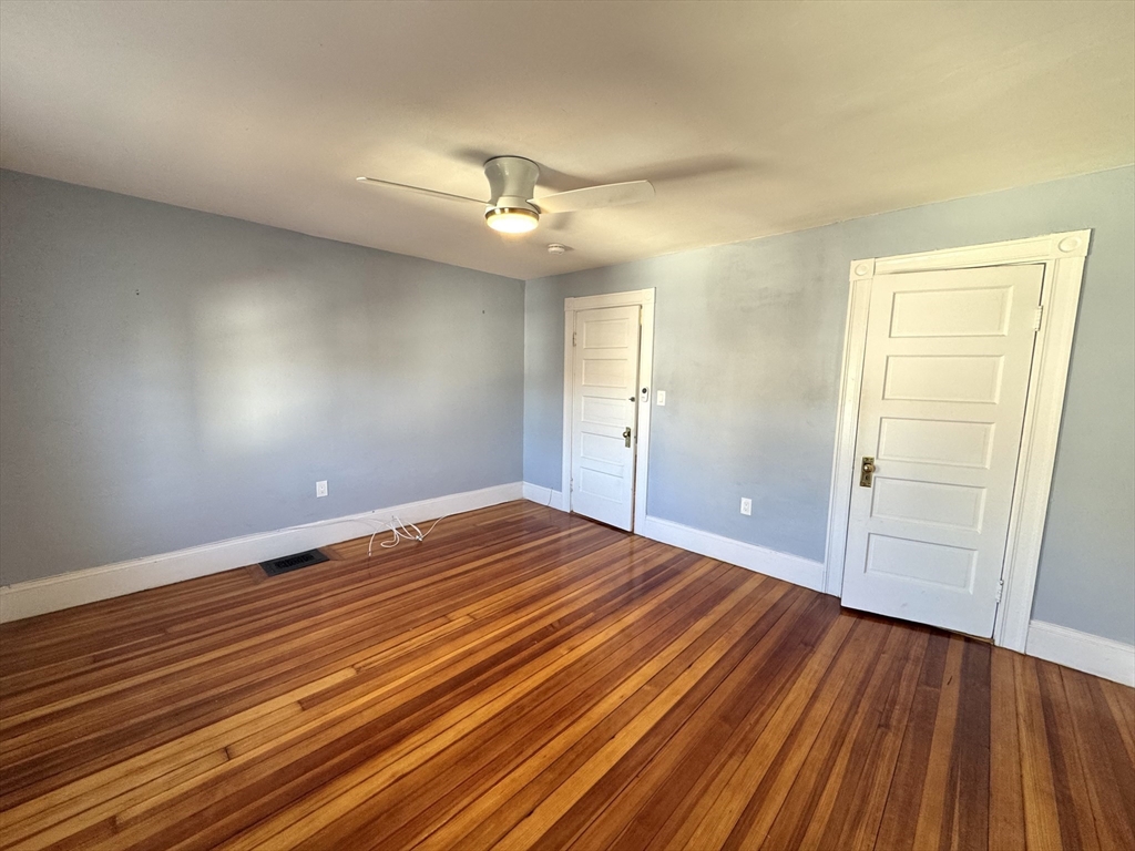 99 Dexter Ave # 2
