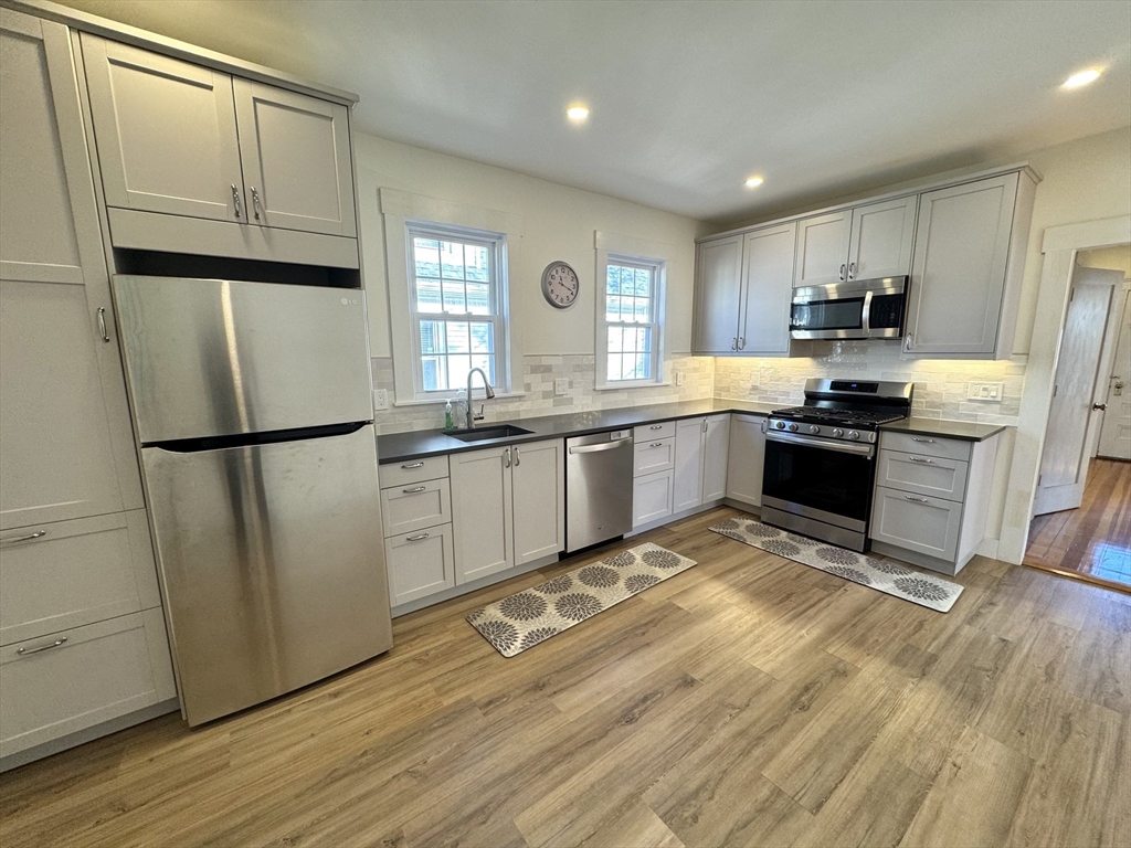 99 Dexter Ave # 2