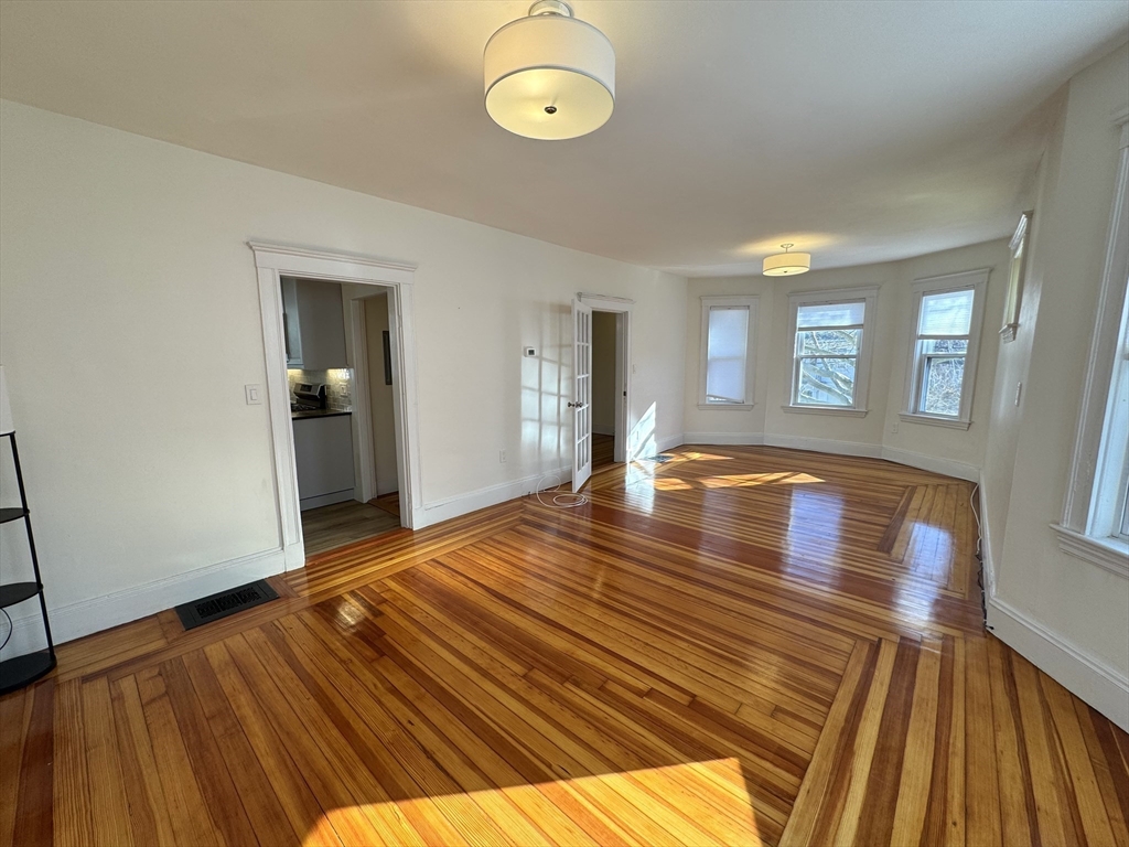 99 Dexter Ave # 2