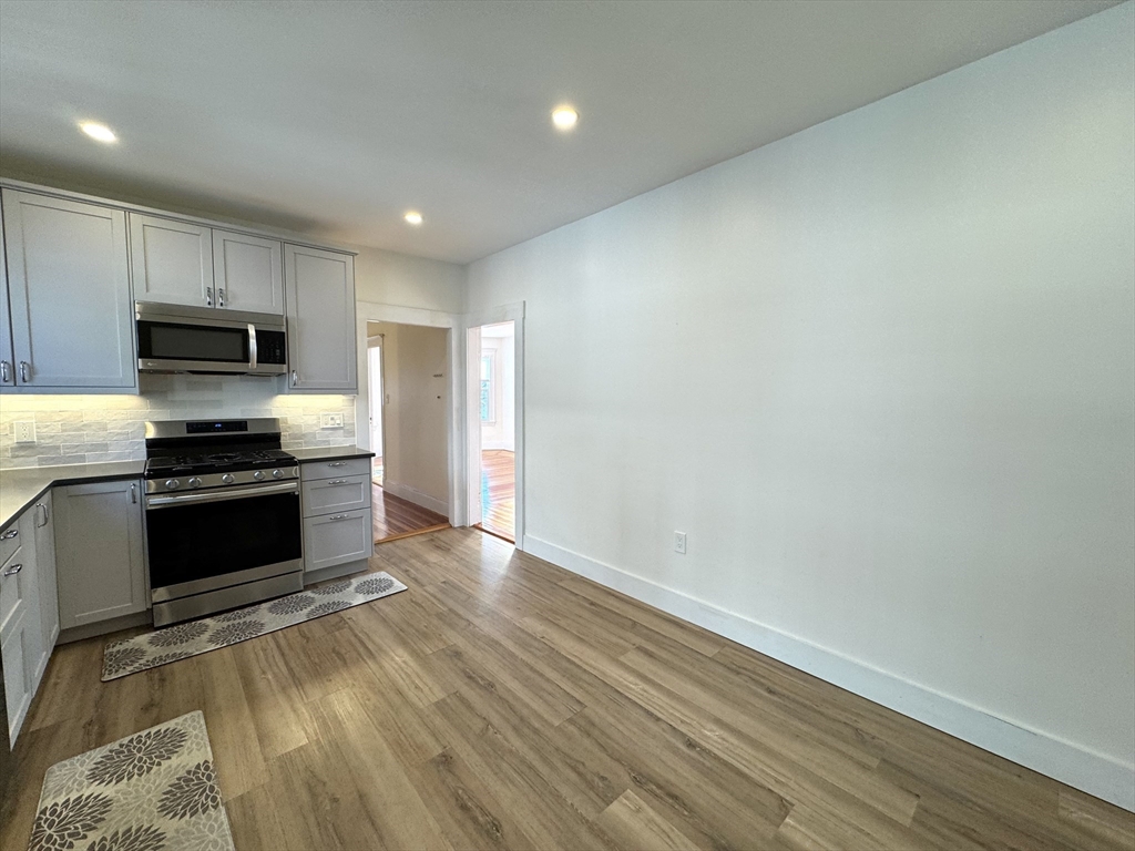 99 Dexter Ave # 2