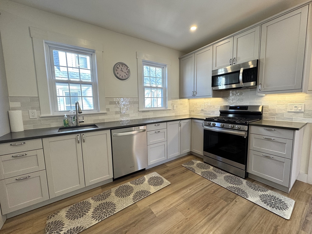 99 Dexter Ave # 2