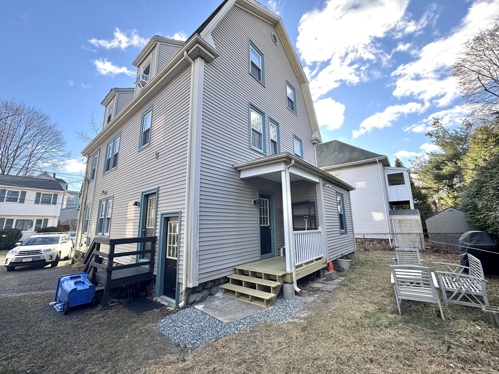 26 Orchard Ave # 1