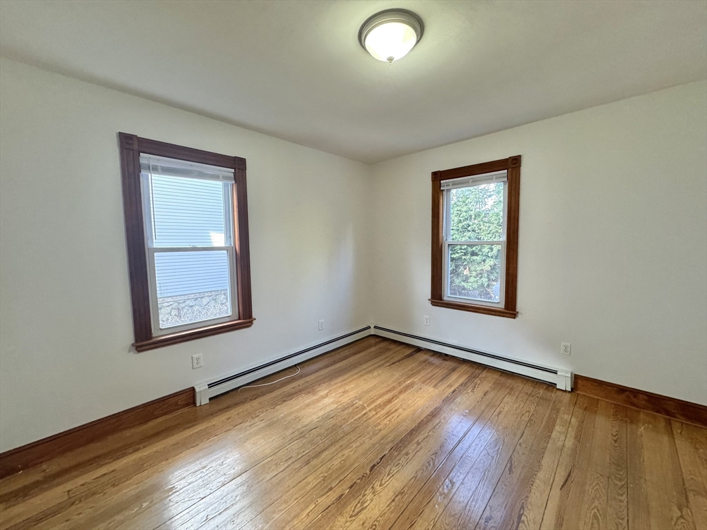 26 Orchard Ave # 1