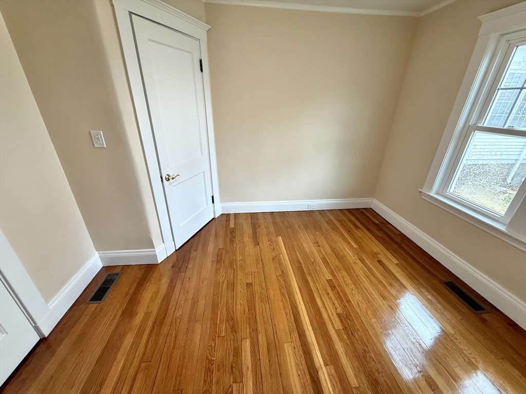 37 Willow St # 1