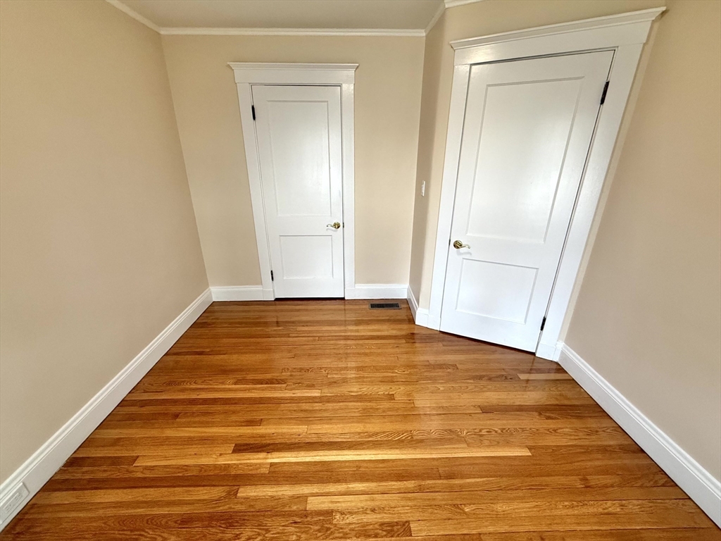 37 Willow St # 1