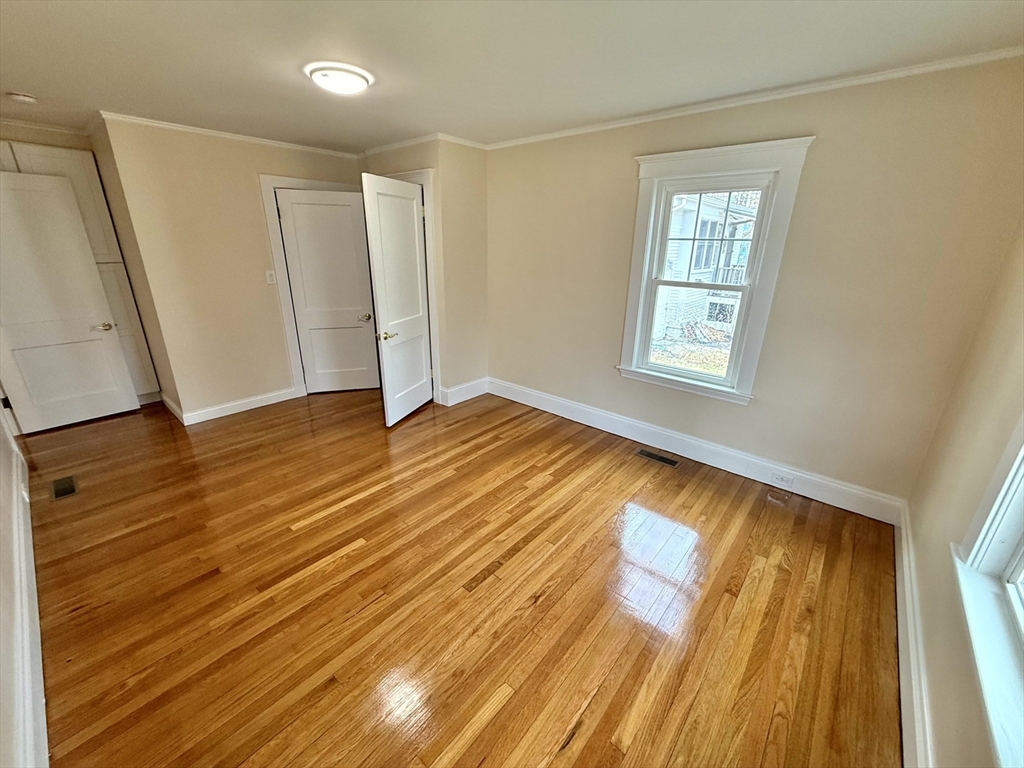37 Willow St # 1