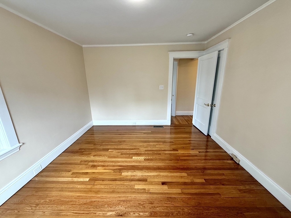 37 Willow St # 1
