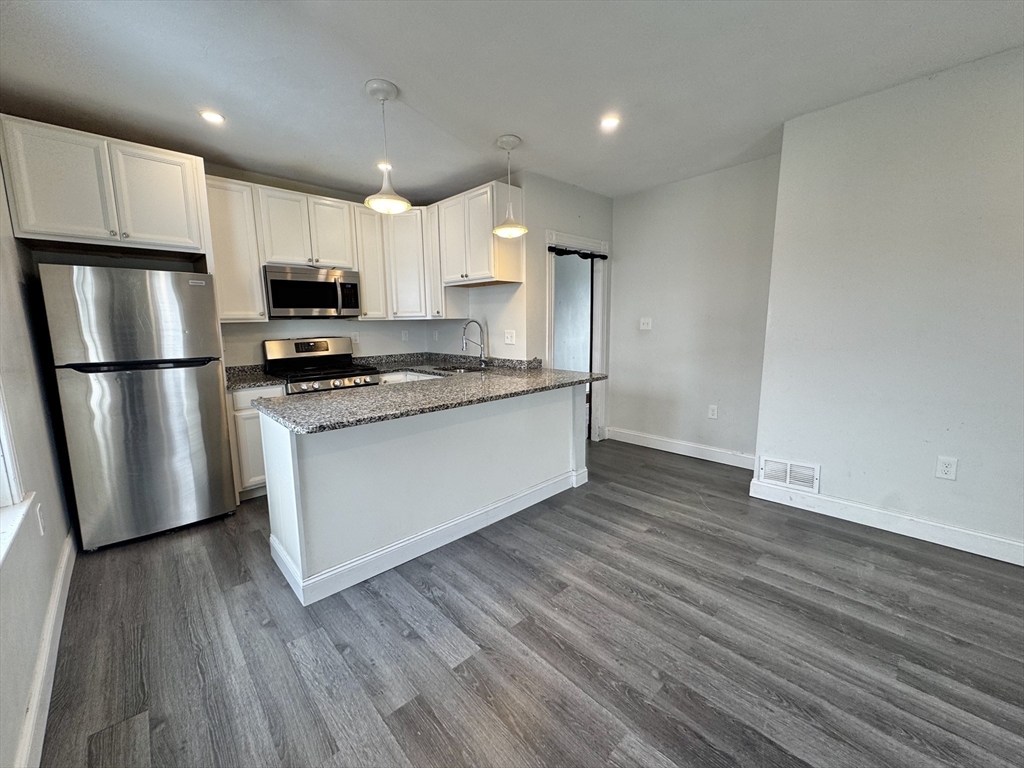44 Winslow Rd # 3