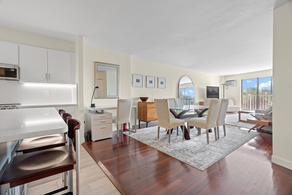 141 Coolidge Ave # 420