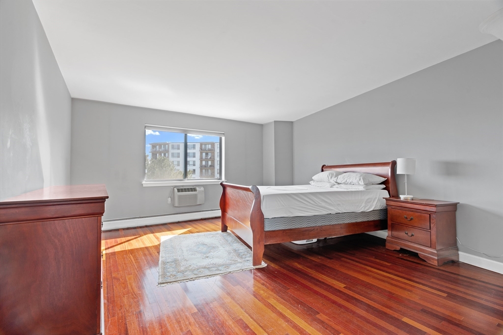 141 Coolidge Ave # 420