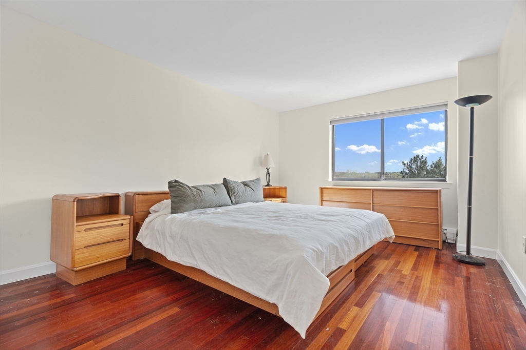 141 Coolidge Ave # 420