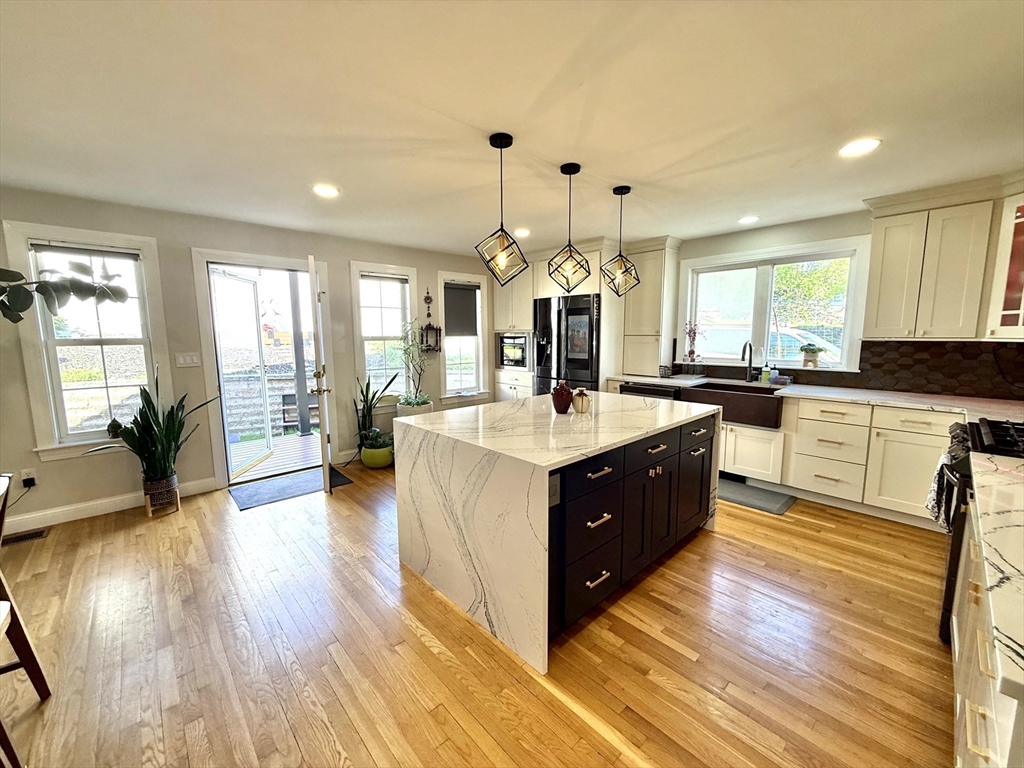169 Fayette St # 1