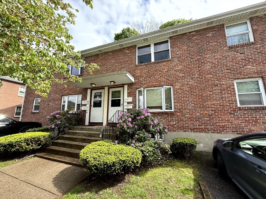 46 Aldrich Rd # B