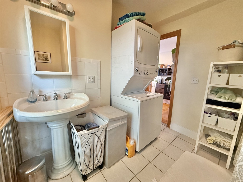 49 Pearl St # 2