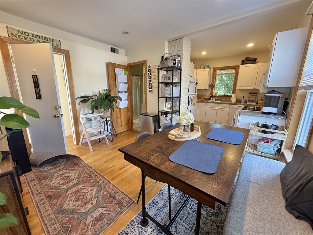 49 Pearl St # 2