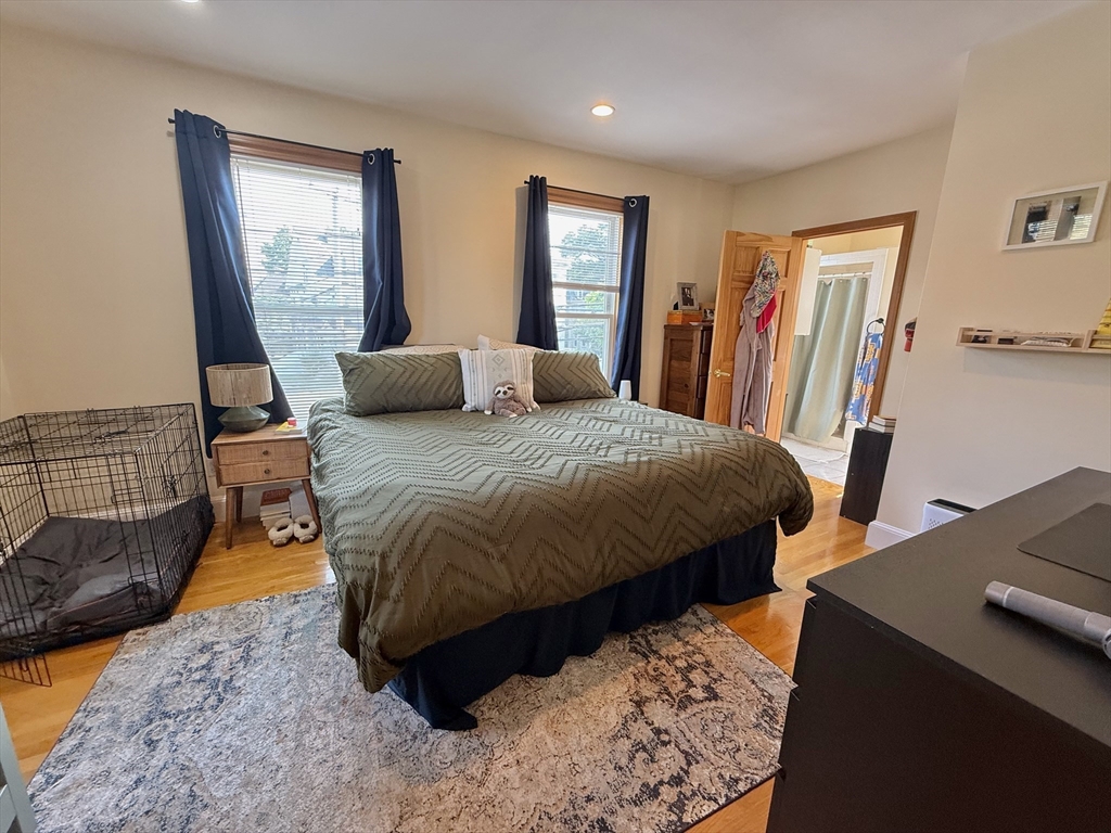 49 Pearl St # 2
