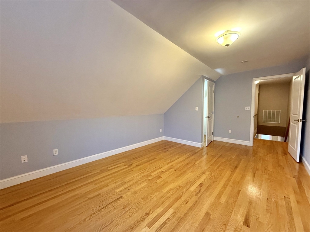 146 Adams St # 2
