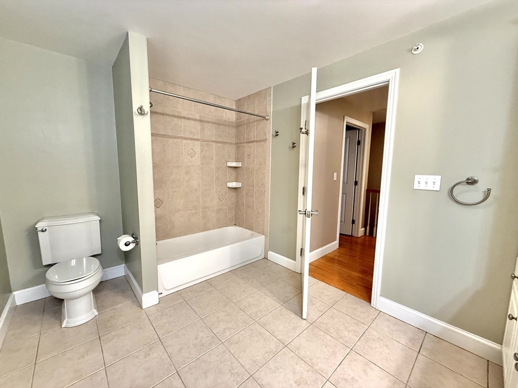 146 Adams St # 2