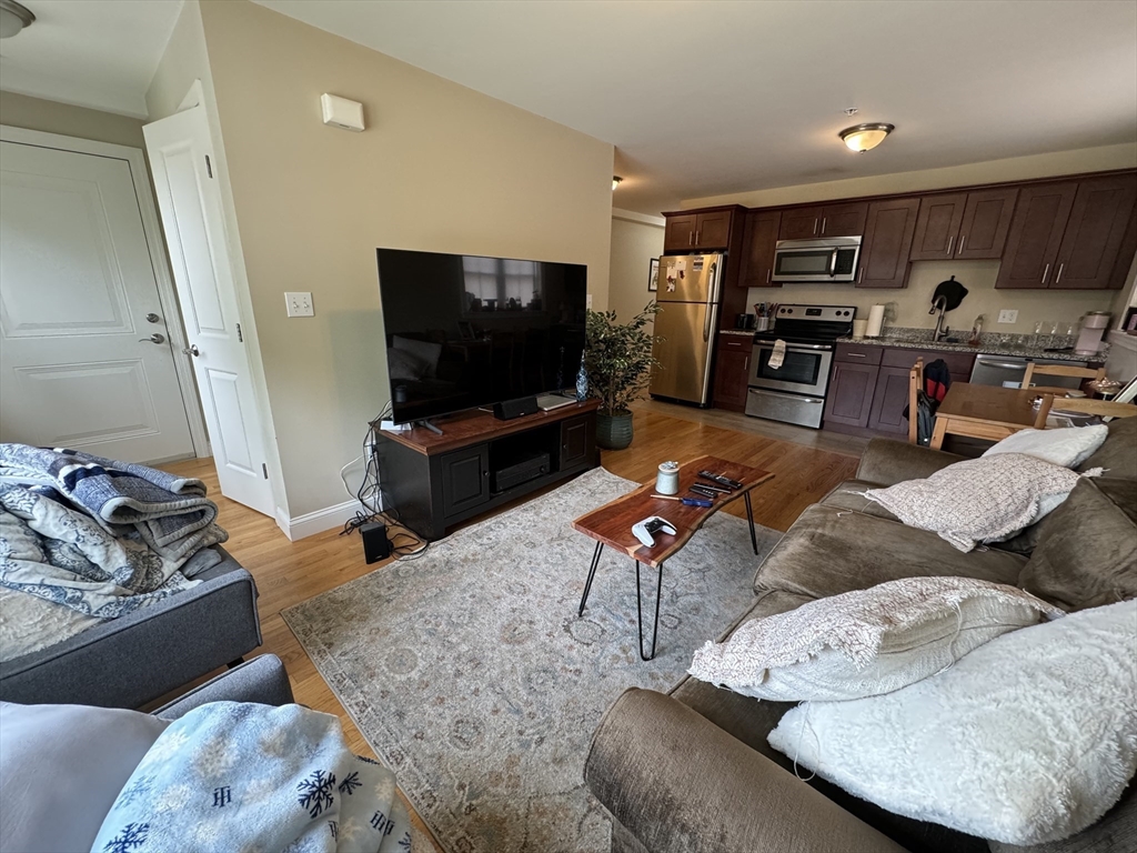 159 Summer St # 1