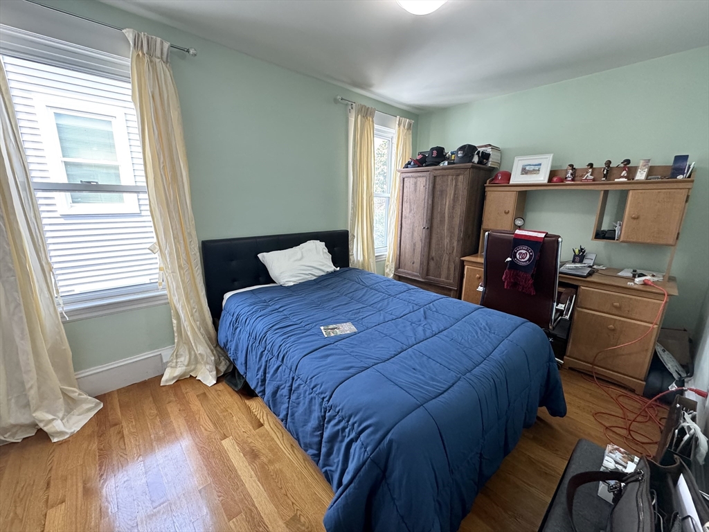 24 Madison Ave Unit: 3 FURNISHED